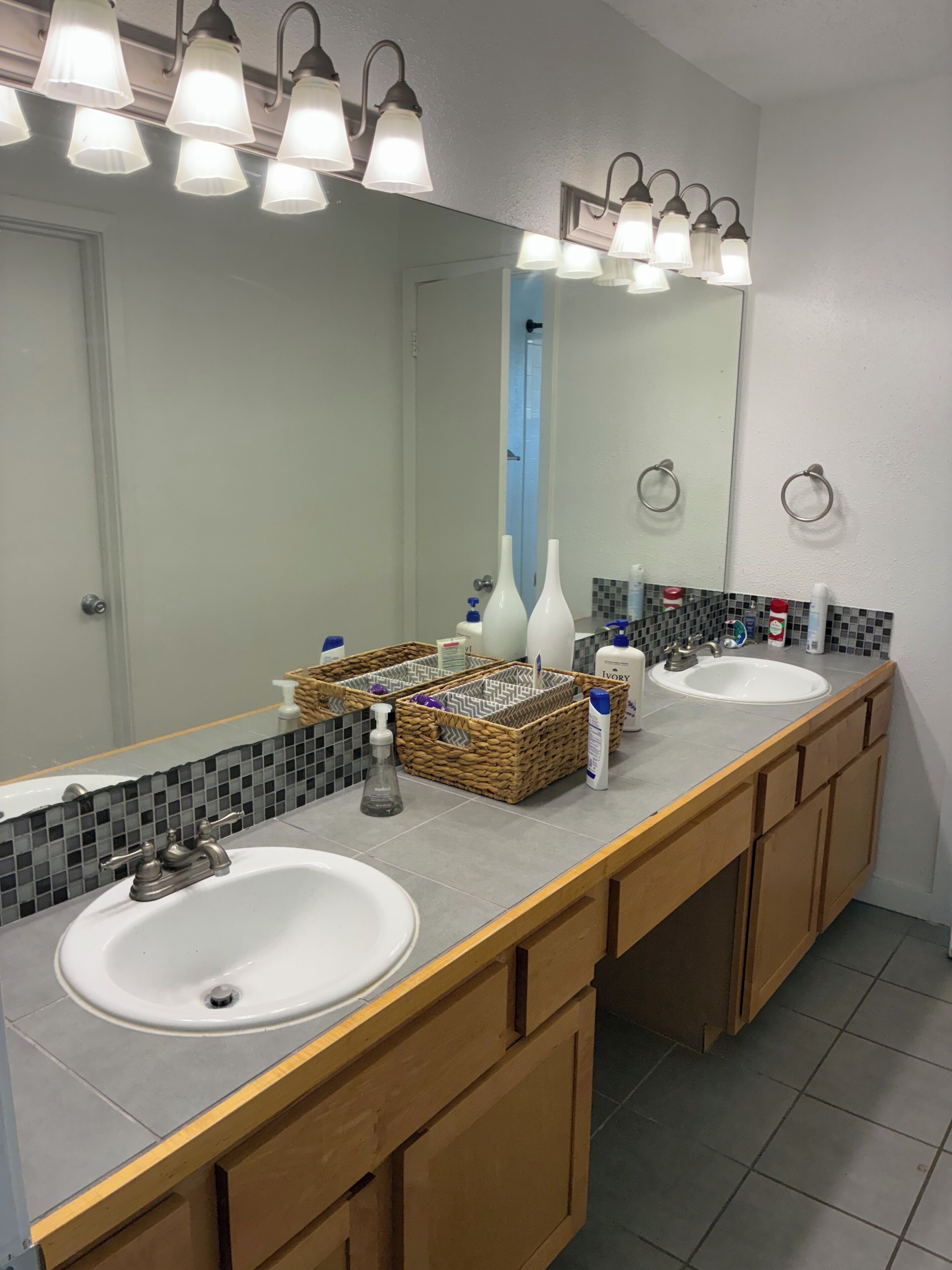 Towels, soap, toilet paper