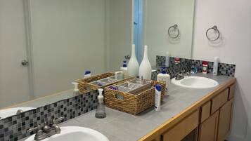 Towels, soap, toilet paper