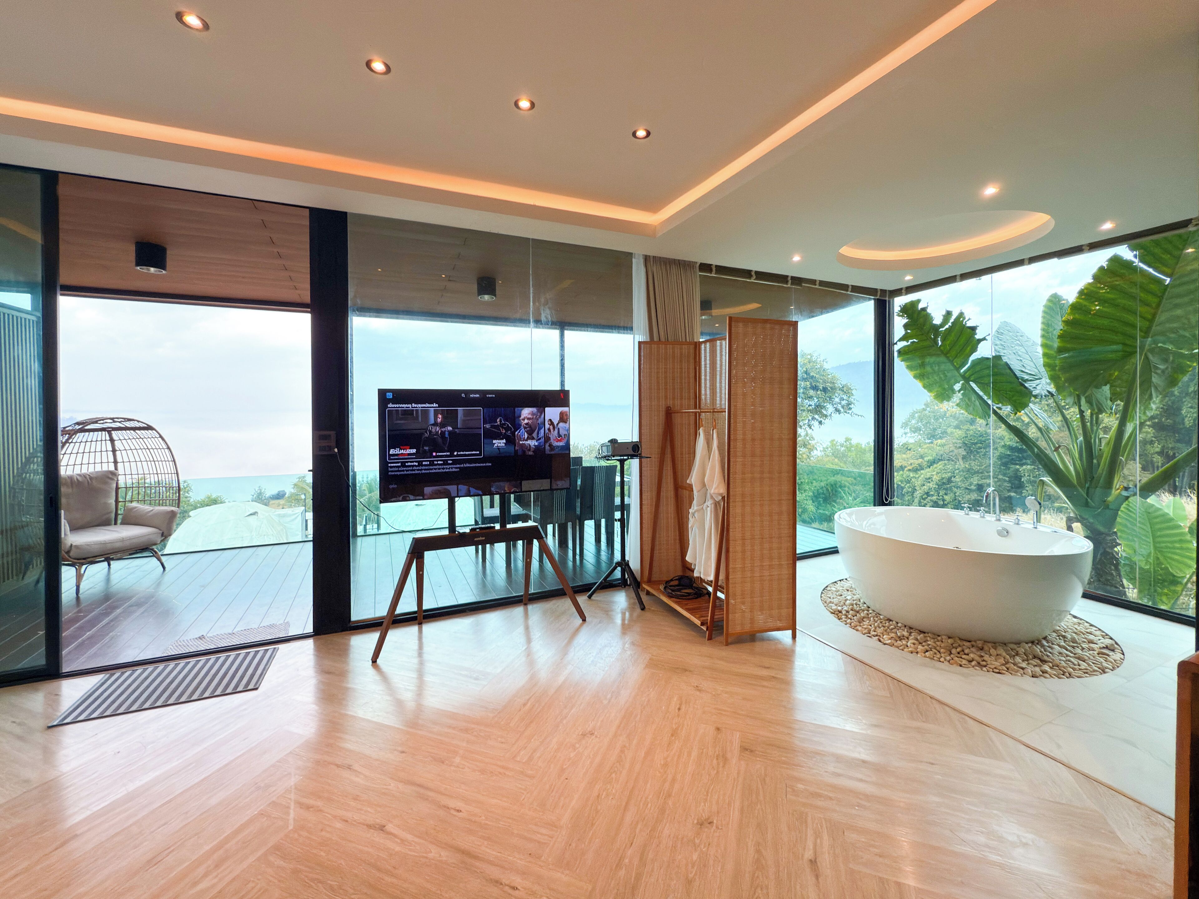 Wifi gratis y ropa de cama 