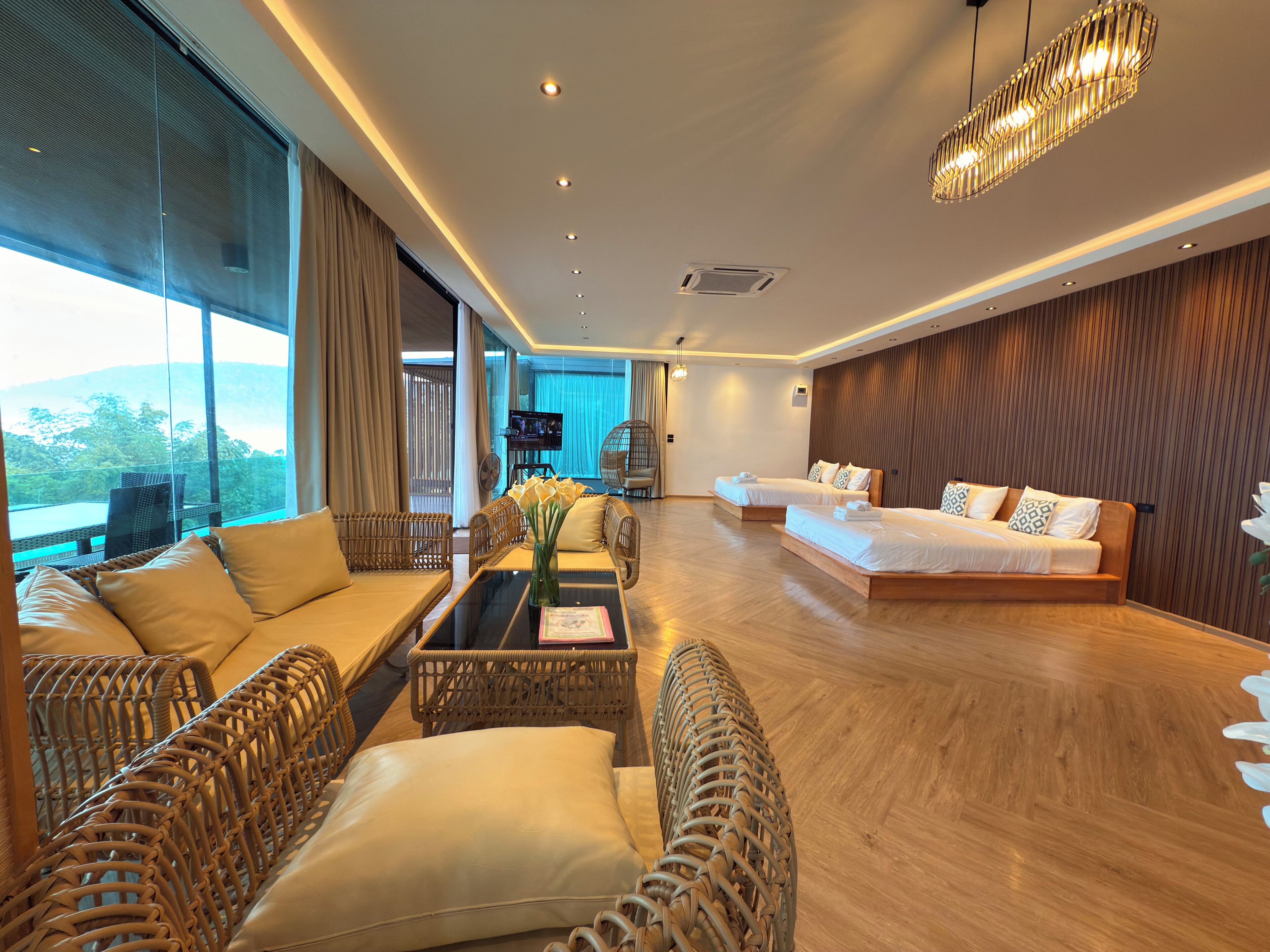 ファミリー ルーム | 内装