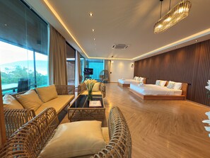 패밀리룸 | 내부