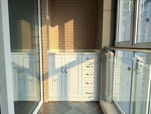 Interior - Tyms Changning 2BR near Zhongshan  Metro (Shanghai)