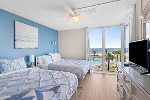 Iron/ironing board, free WiFi, bed sheets - 4 Bedroom end unit| Gulf Front| Walk to restaurants and shops| Indoor and outdoor pools (Pensacola)