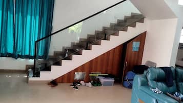 Deluxe Villa, Balcony | Interior