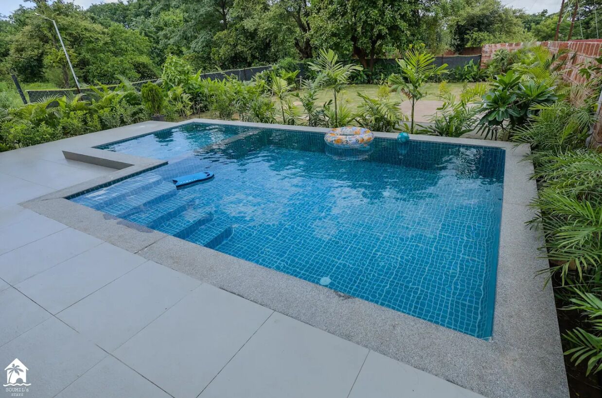 Deluxe Villa, Balcony | Pool