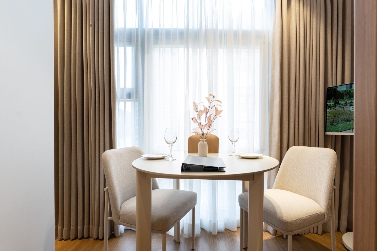 Family Quadroom | Verduisterende gordijnen, gratis wifi