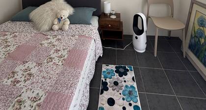 Room-happy Hut Happy Hut Lovely Cozy ro