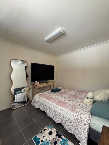 Room-happy Hut Happy Hut Lovely Cozy ro