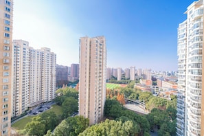 Exterior - Tyms Tianshan 3BR 2BA near Suzhou Creek (Shanghai)