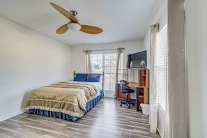 3 Schlafzimmer, Schreibtisch, Bügeleisen/Bügelbrett, Internetzugang