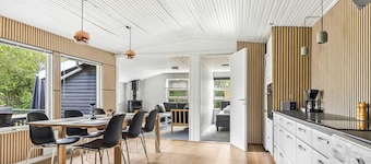 4 Star Holiday Home in Hals