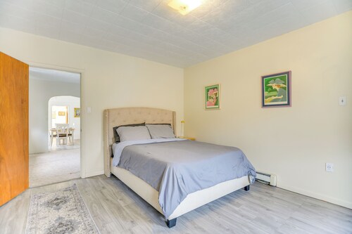 Main St Apt w/ Pool Table & Sauna in Westernport!