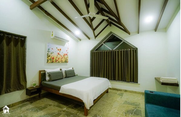 Luxury Villa | Desk, free WiFi - Sea Lestine By Soumils Stays (Alibag)