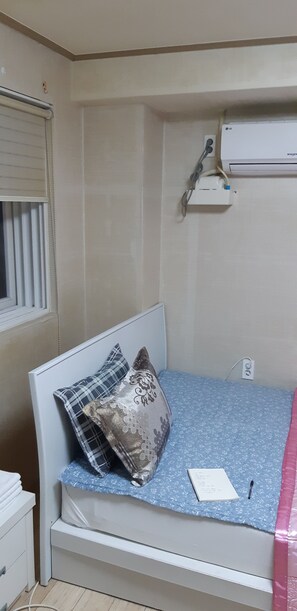 Interior - Silla Motel (Pocheon)