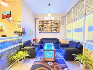 Lobby - Hotel Puri Waves (Puri)