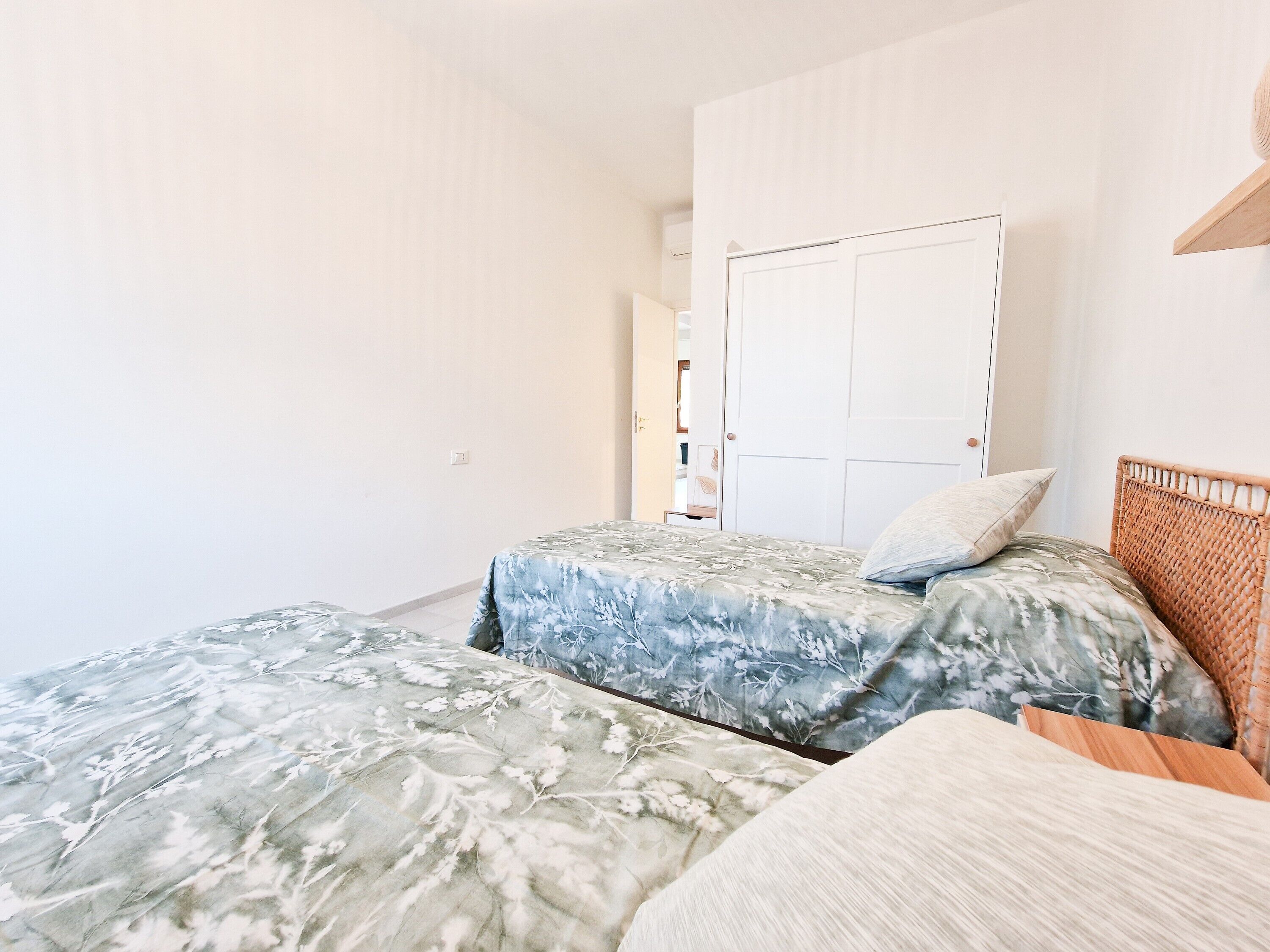 Bügeleisen/Bügelbrett, Bettwäsche