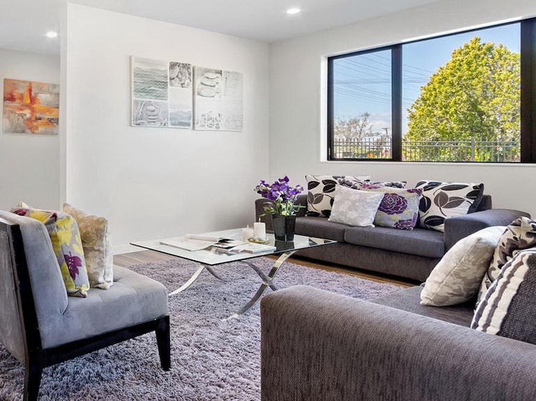 Parkside Elegance On Puoro St Near Shopping Centre - Auckland