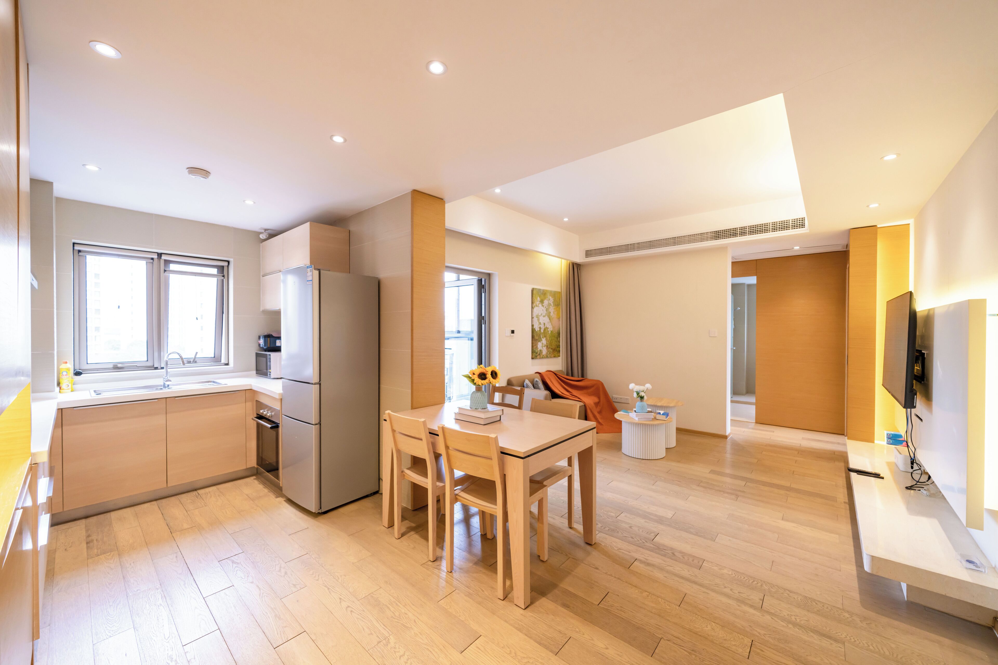 Fridge, microwave, stovetop, cookware/dishes/utensils