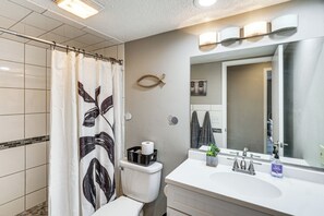 Hair dryer, towels - Private Dock at Ozarks Home Next to Margaritaville (Osage Beach)