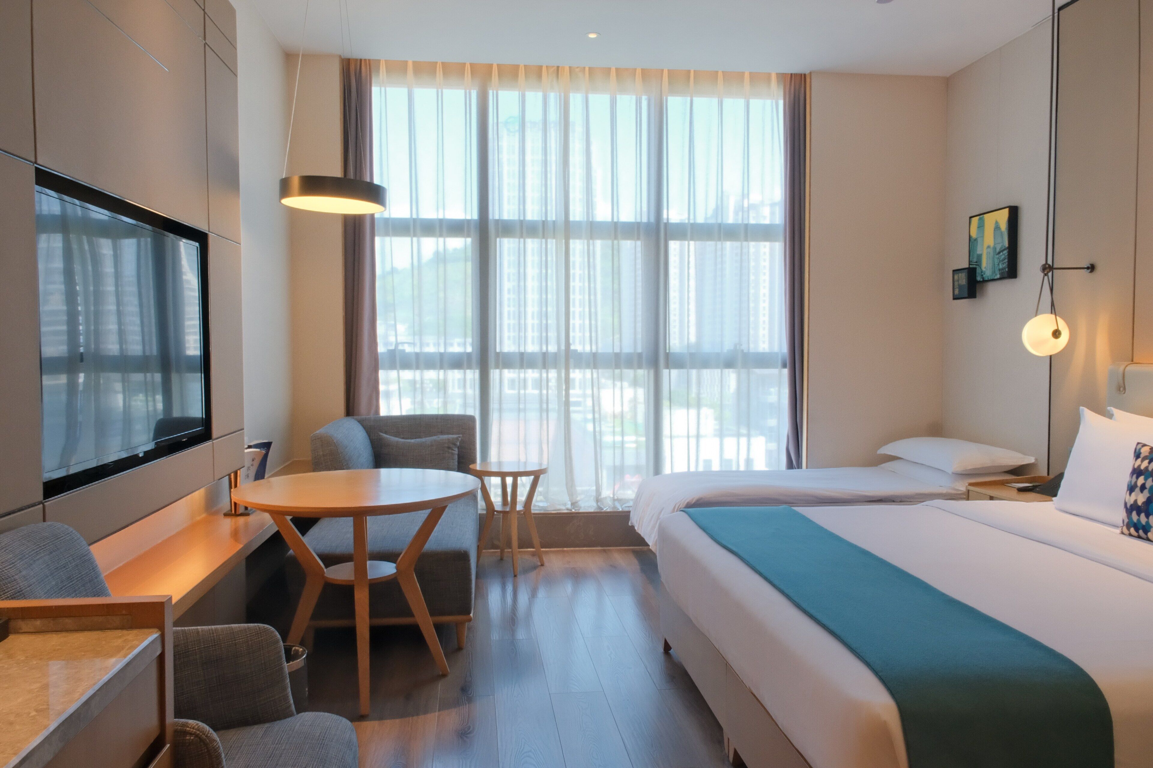 Family Triple Room, City View