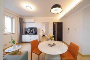 Interior - Tyms Tianshan 2BR near Riverside Park (Shanghai)