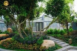 บังกะโลสำหรับครอบครัว, วิวทะเลสาบ | บริเวณภายนอก