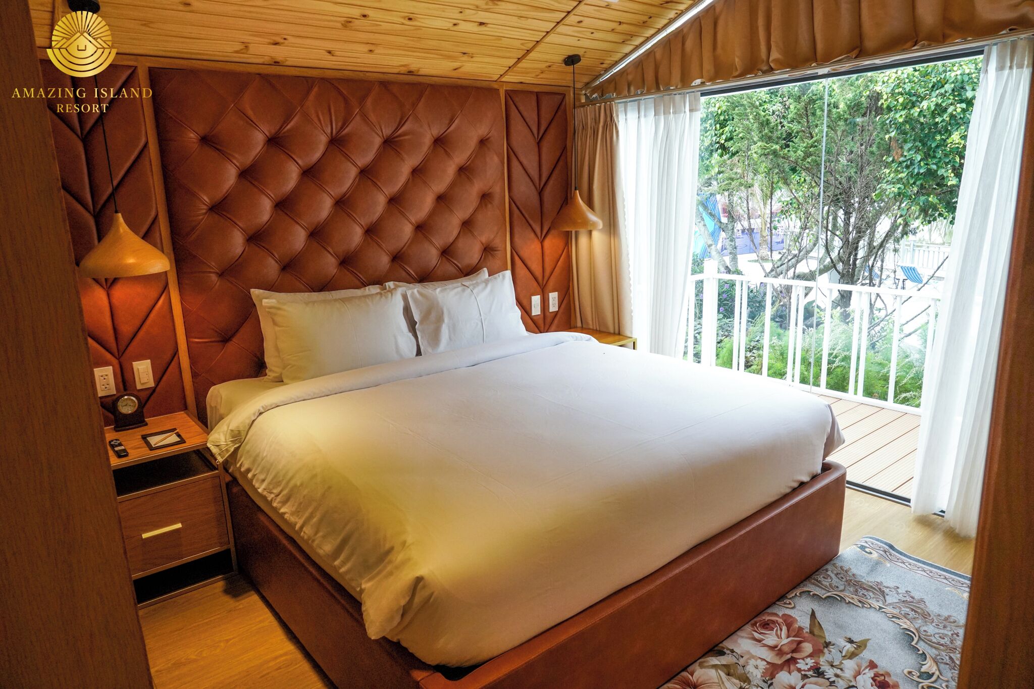 Family Bungalow, Lake View | In-room safe, desk, iron/ironing board, free WiFi