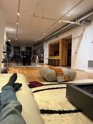 Interior - 2k square foot SoHo loft with private keyed elevator (New York)
