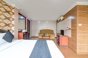 Chambre Double Classique, vue ville | Wi-Fi gratuit, draps fournis