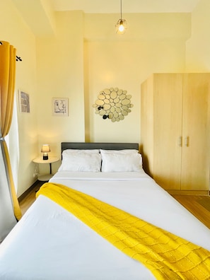1 bedroom - Room-welcoming Studio Stay With Calm Int (Iloilo)