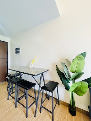Shared Dormitory, 1 Bedroom, Balcony | Dining room - Room-welcoming Studio Stay With Calm Int (Iloilo)