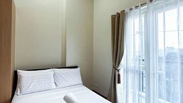 Shared Dormitory, 1 Bedroom, Balcony