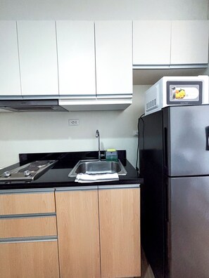 Yhteismajoitus, 1 makuuhuone, parveke | Sisätilat