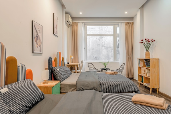 4 chambres, fer et planche Ă repasser, accĂšs Ă Internet