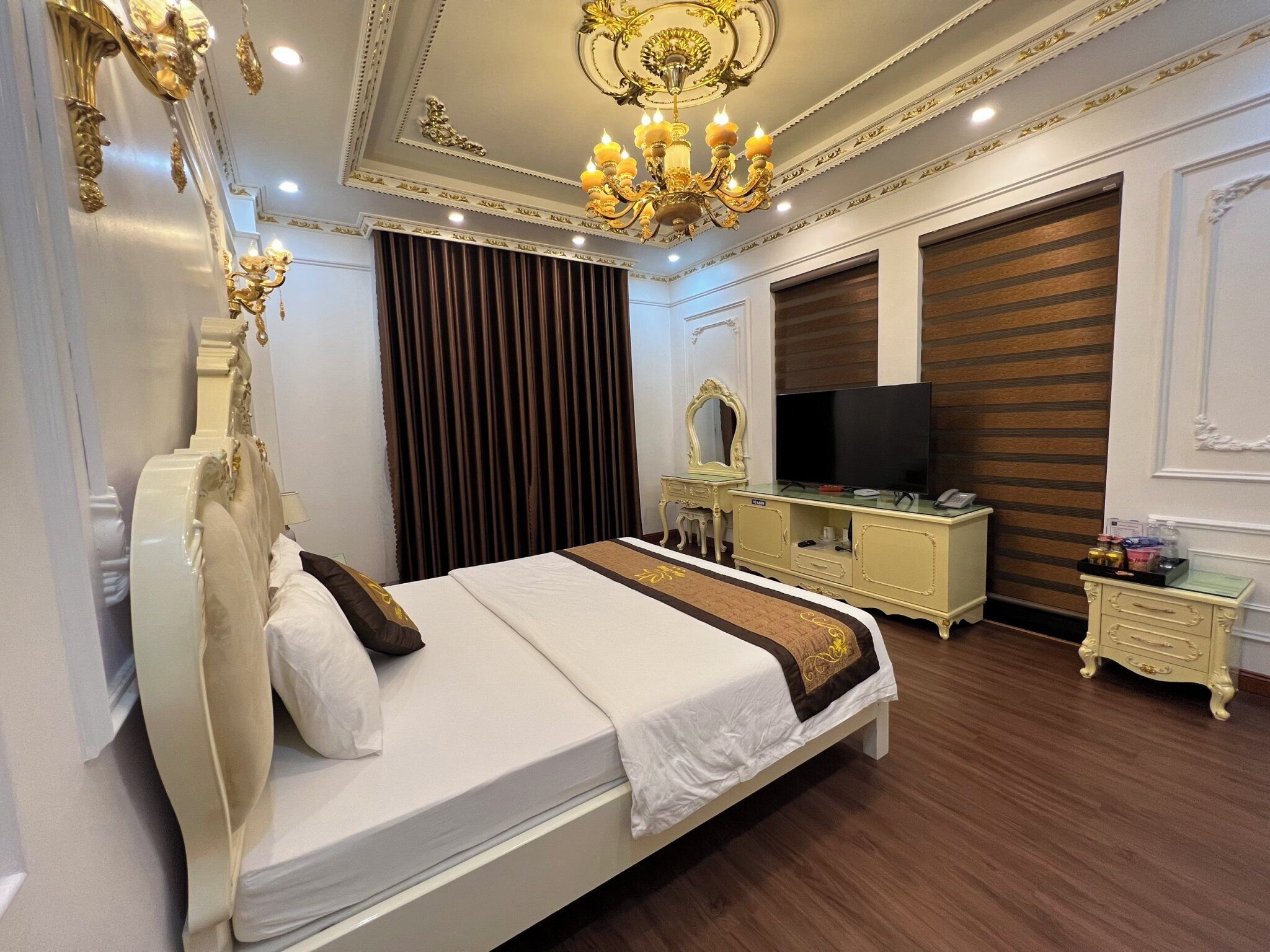 基础双人房, 阳台, 海滩景观 | 办公桌、免费 WiFi