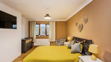 AccÚs Internet, draps fournis, accÚs pour personnes à mobilité réduite