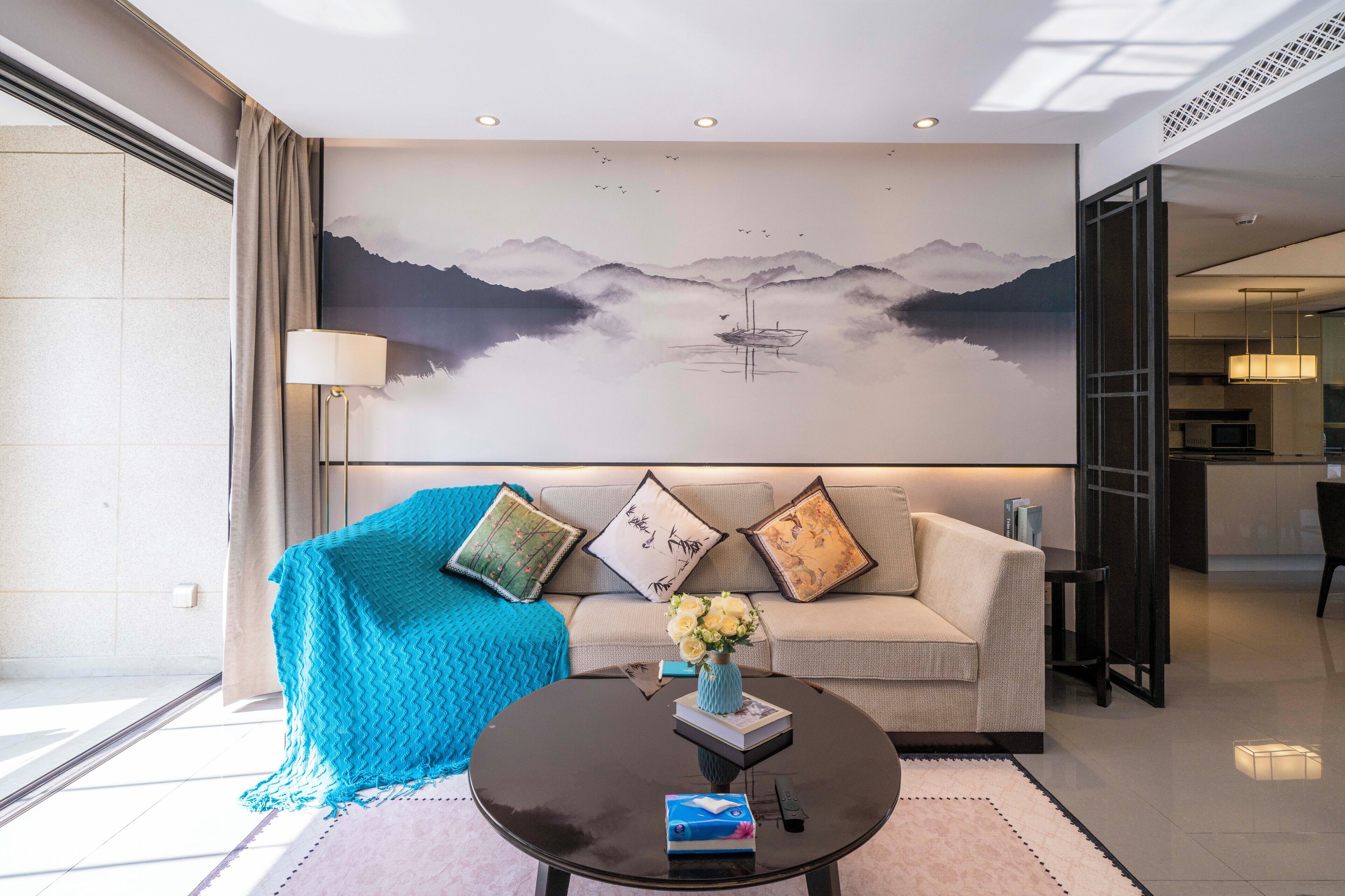 Apartamento superior, 3 quartos, sacada, vista para a cidade | Área de estar