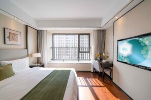 Superior Apartment, 3 Bedrooms, Balcony, City View | Desk, laptop workspace, free WiFi - Tyms Gubei Apt 3BR 2BA near Takashimaya (Shanghai)