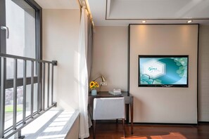 Superior Apartment, 3 Bedrooms, Balcony, City View | Interior - Tyms Gubei Apt 3BR 2BA near Takashimaya (Shanghai)