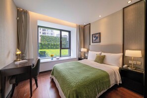 Superior-Apartment, 2 Schlafzimmer, Balkon, Stadtblick