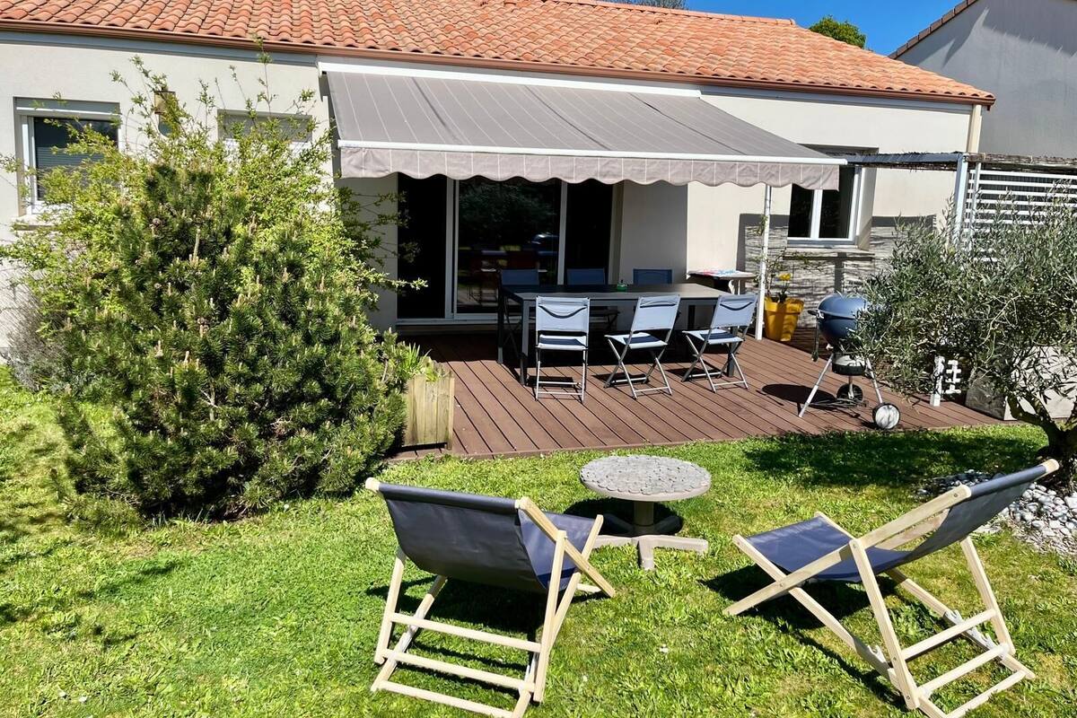 Comfort House, Garden View | Terrace/patio