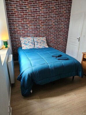 2 Schlafzimmer, Internetzugang, Bettwäsche