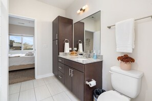 Shower, towels