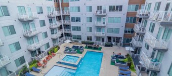 Luxury Apartment in Grandview