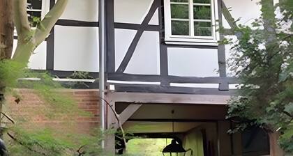 Wunderschöne Ferienwohnung am Gänsemarkt – Ruhe & Charme im historischen Fachwerkhaus