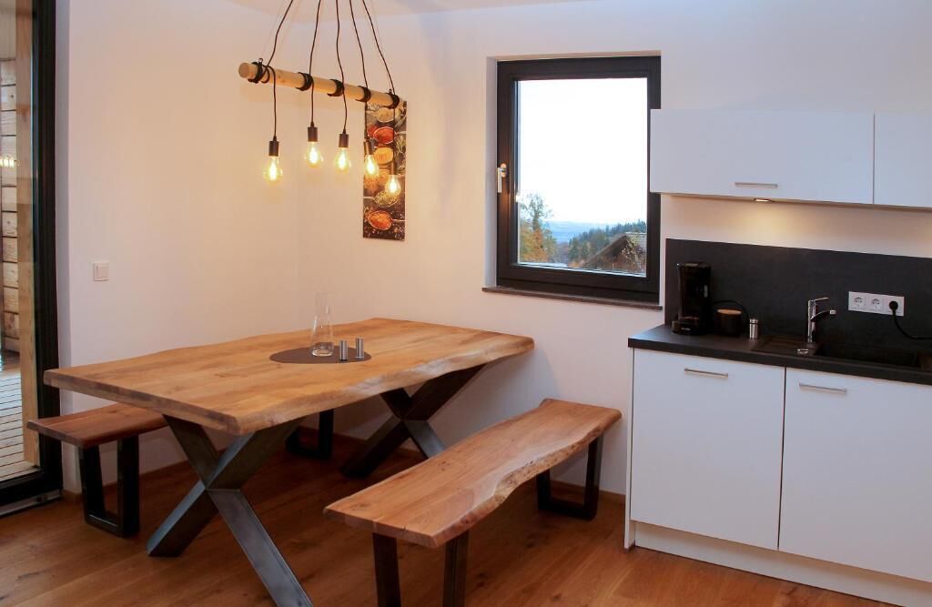 Duplex, Balcony, Lake View | Dining