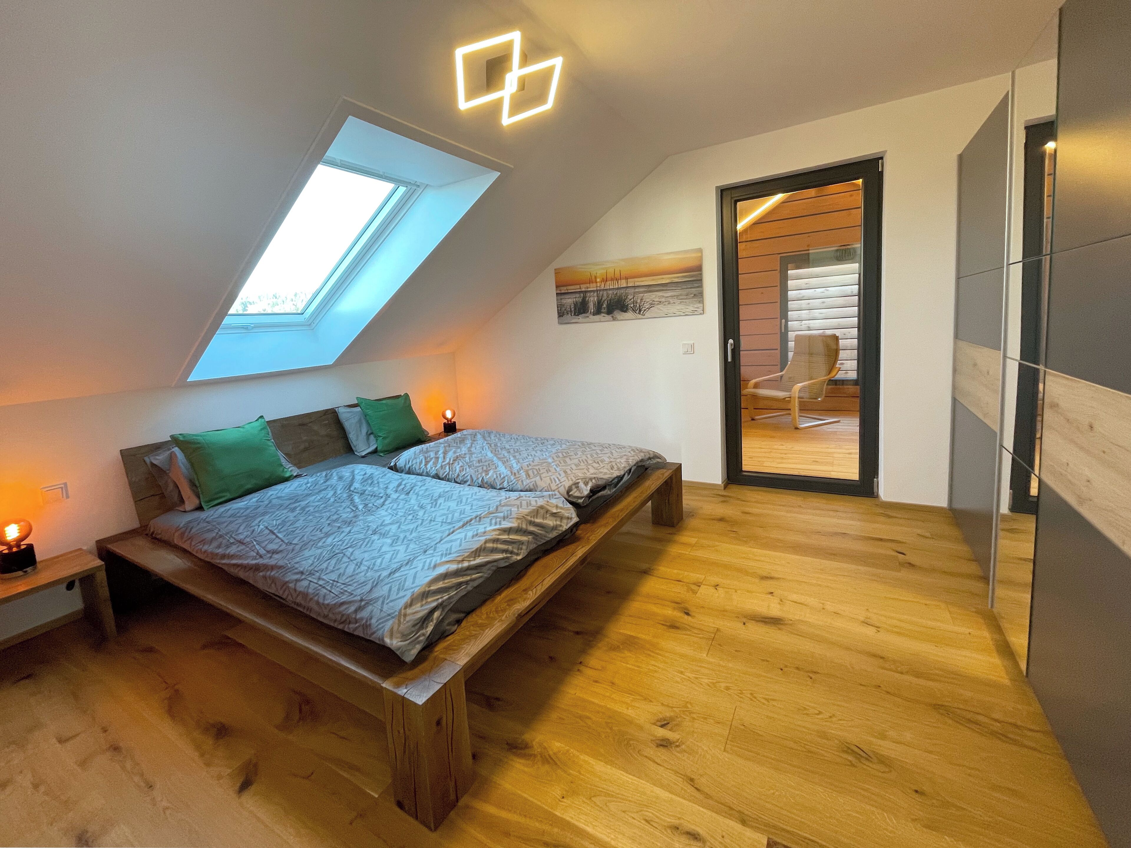 شقة - بشرفة - منظر للبحيرة | ستائر تعتيم وواي فاي مجانًا