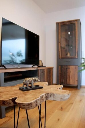 Apartment, Balkon, Seeblick | Innenbereich