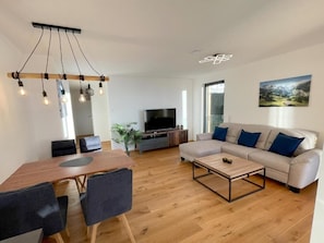 Suite Silvretta | Living area - Eichen-Chalet (Eichenberg)