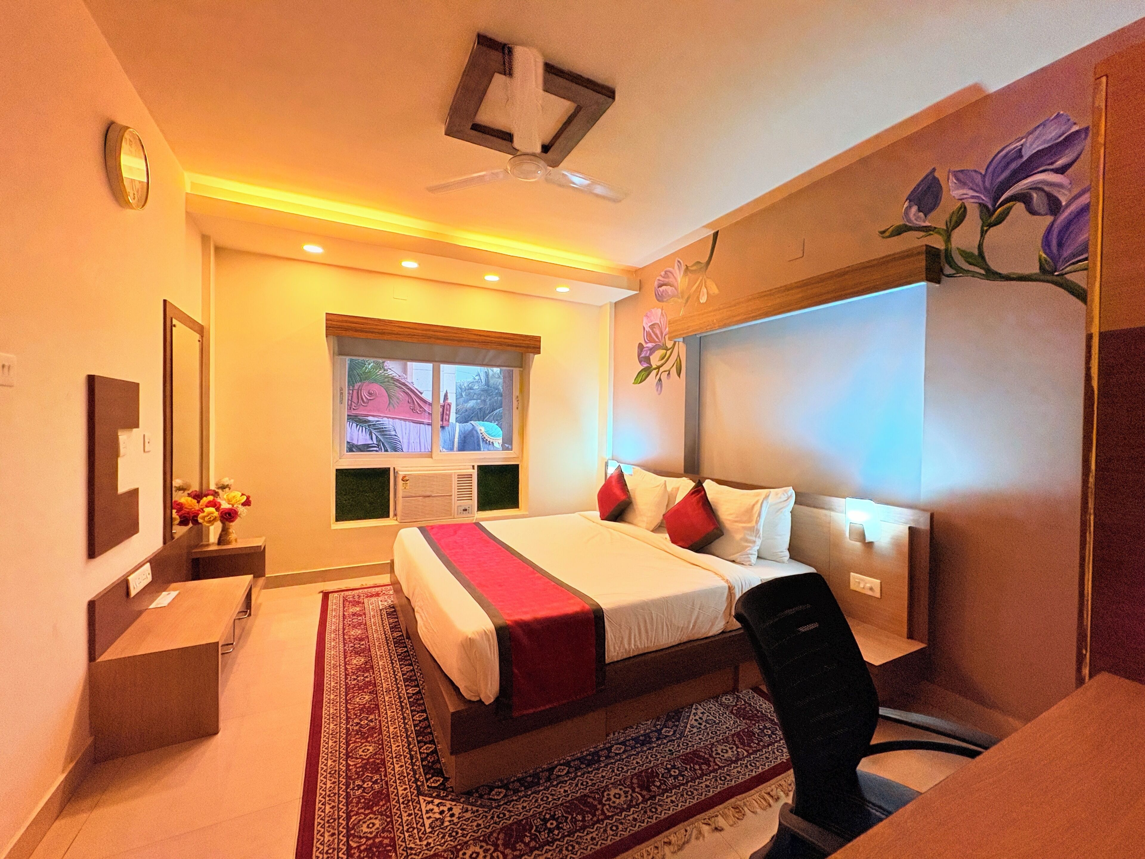 Executive Double Room, City View | Desk, soundproofing, free WiFi, bed sheets